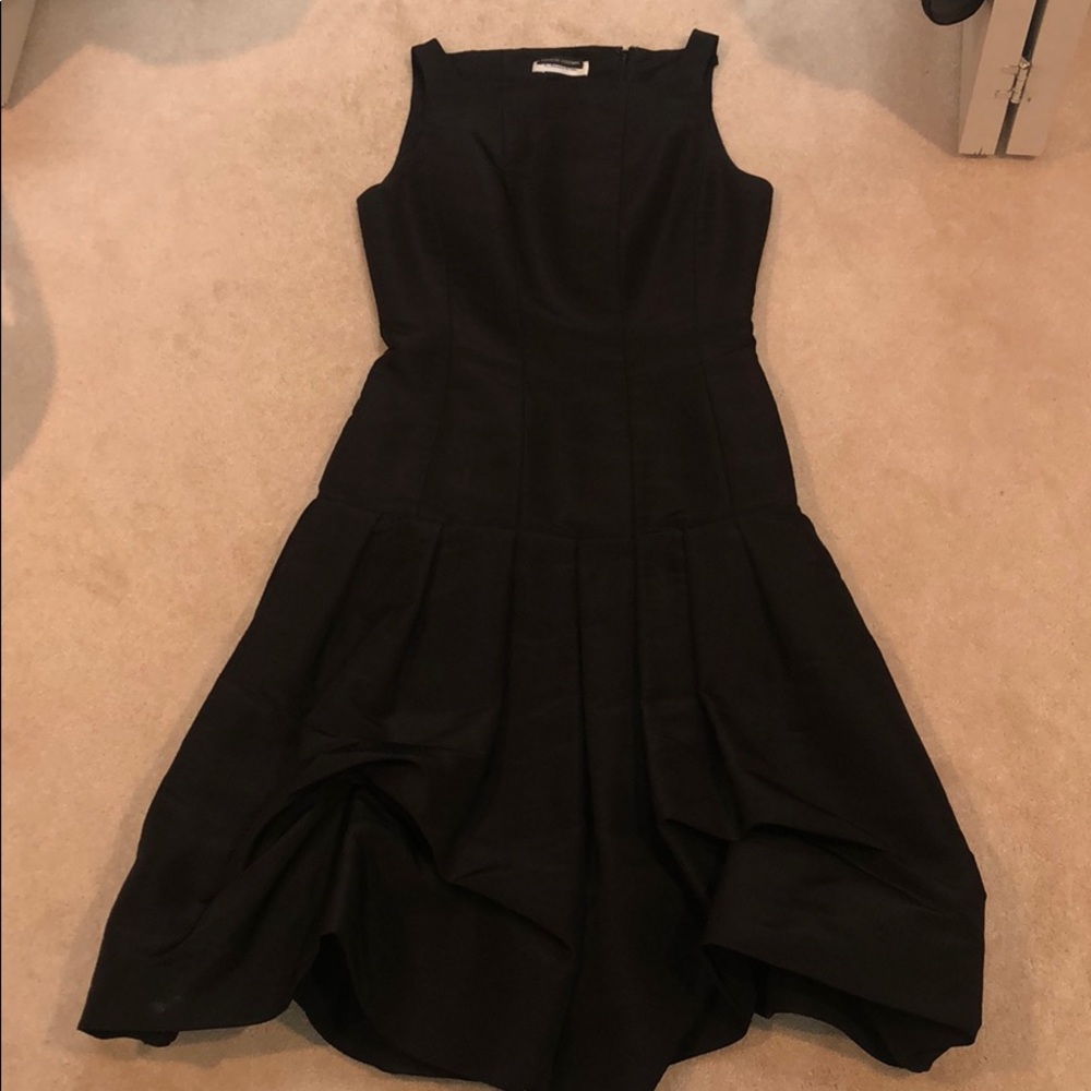 Black Oscar de la Renta dress